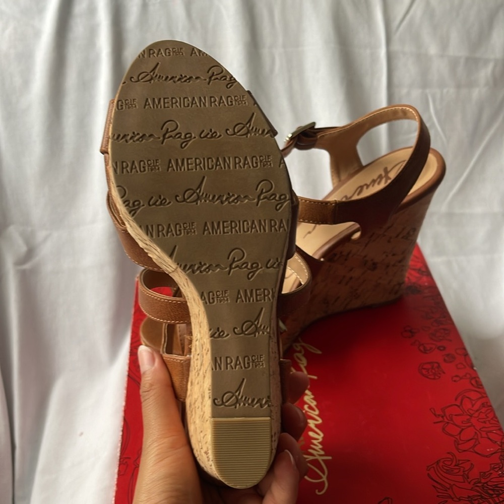 American Rag Wedge - Picture 3 of 6